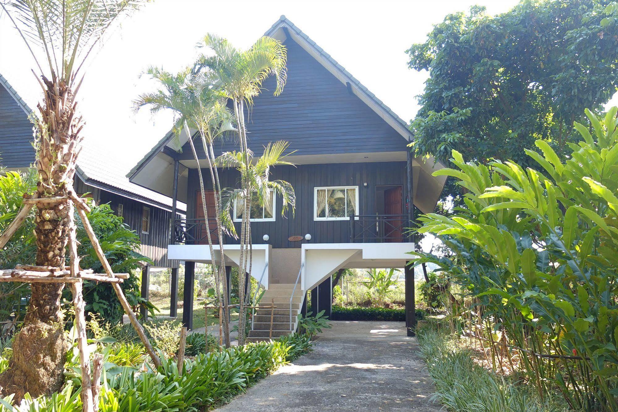 Tianna Garden Village Chiang Mai Exterior foto