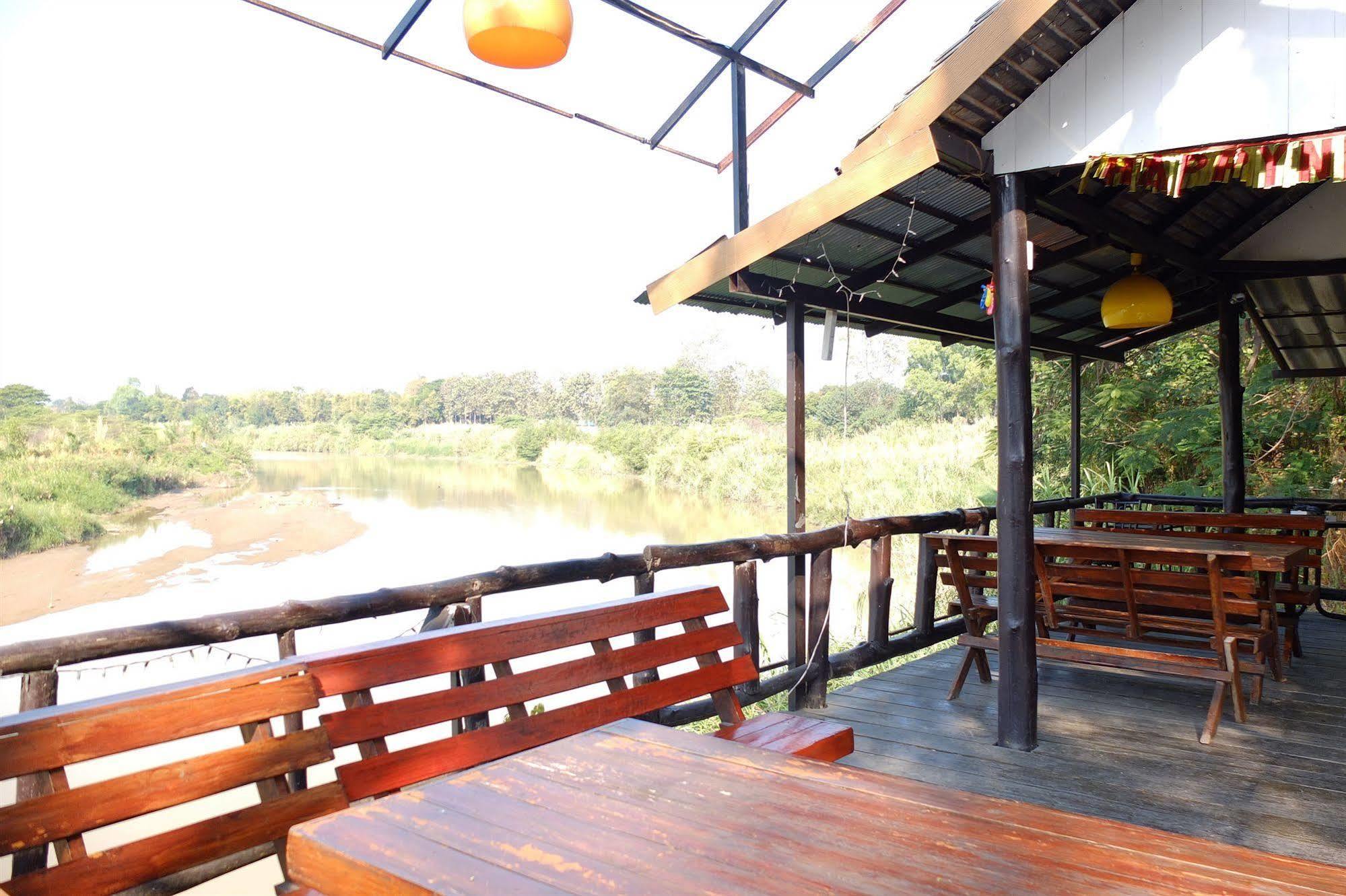 Tianna Garden Village Chiang Mai Exterior foto